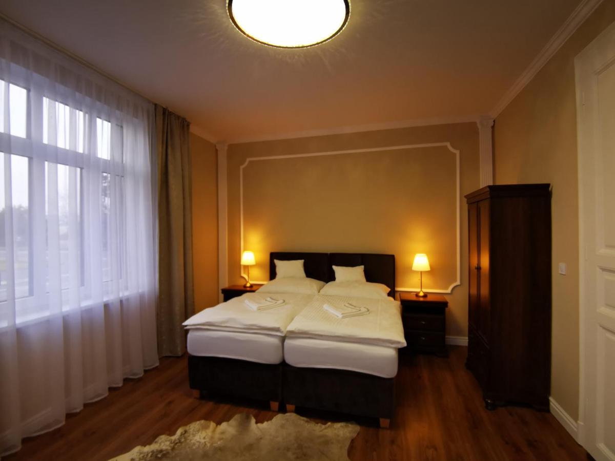 Corner House Apartment Lucenec Ngoại thất bức ảnh