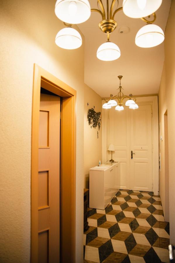 Corner House Apartment Lucenec Ngoại thất bức ảnh