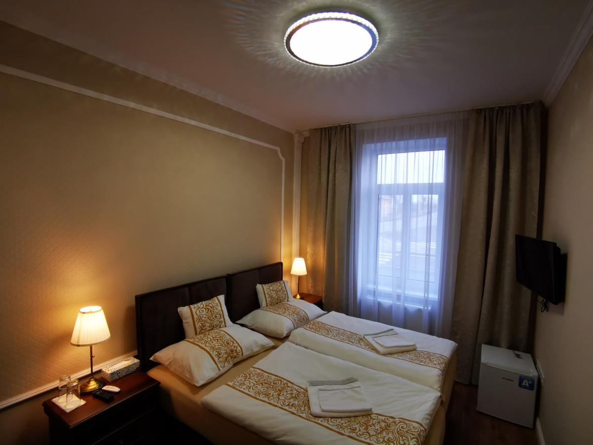 Corner House Apartment Lucenec Ngoại thất bức ảnh