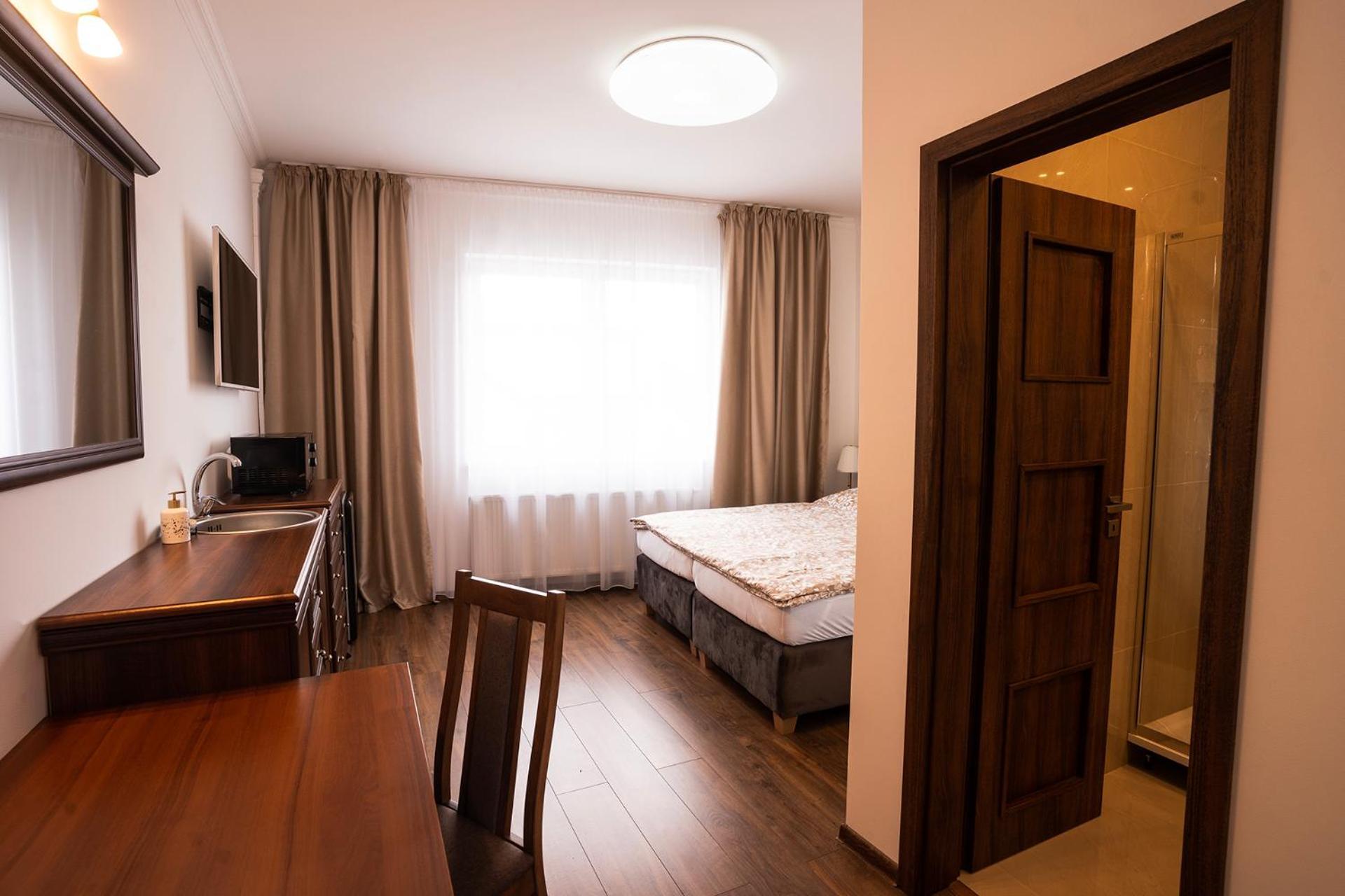 Corner House Apartment Lucenec Ngoại thất bức ảnh