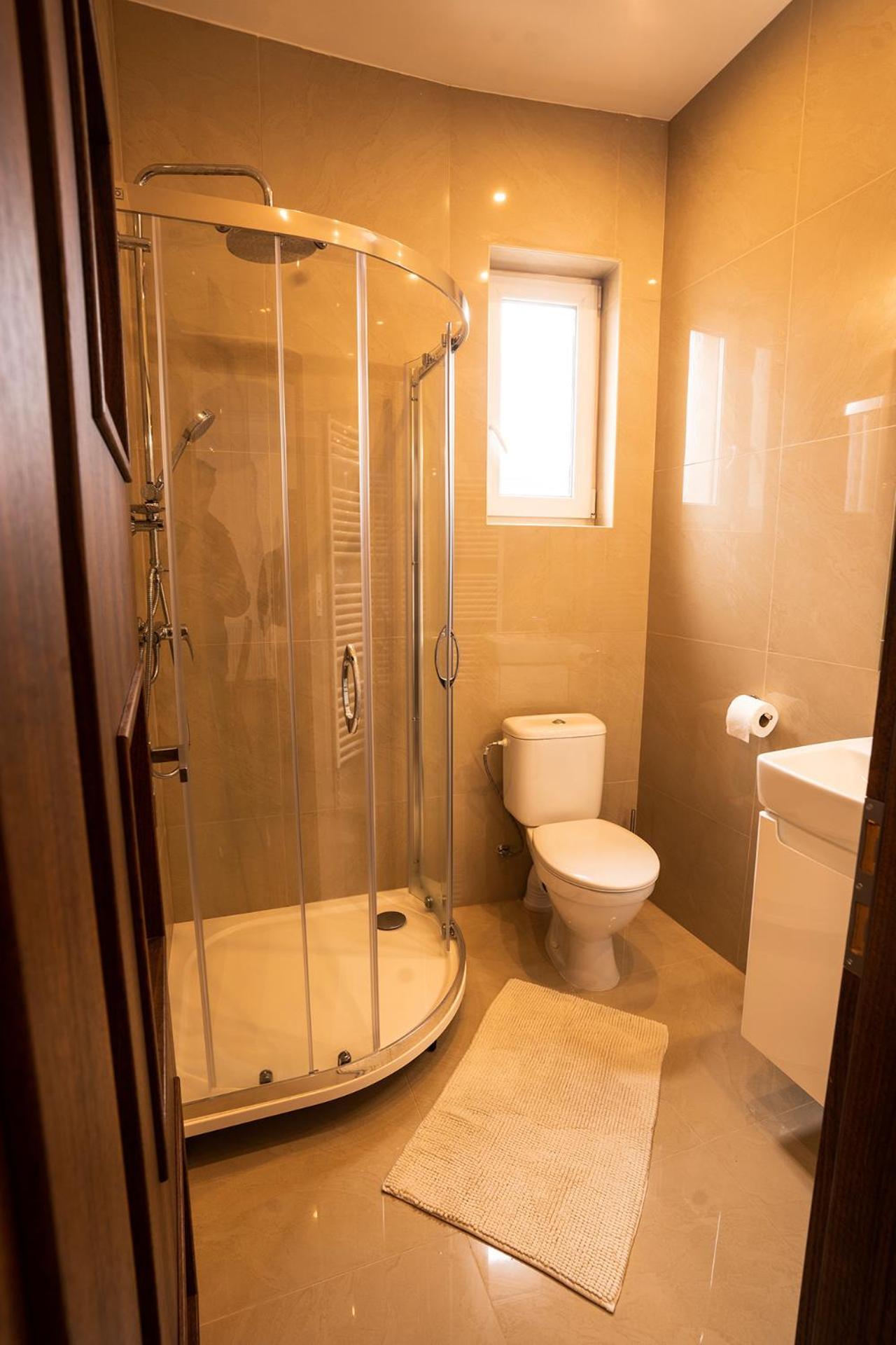 Corner House Apartment Lucenec Ngoại thất bức ảnh