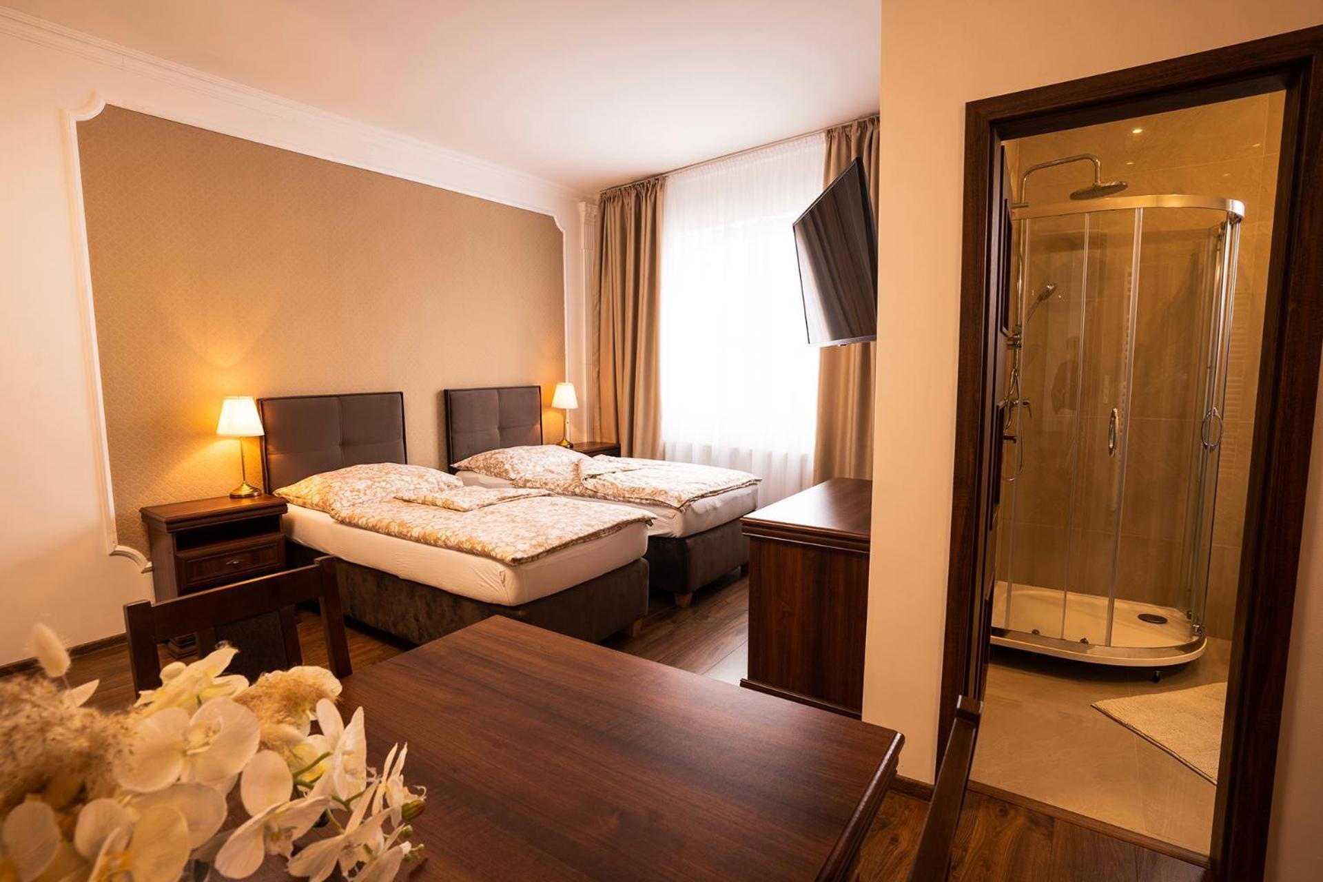 Corner House Apartment Lucenec Ngoại thất bức ảnh
